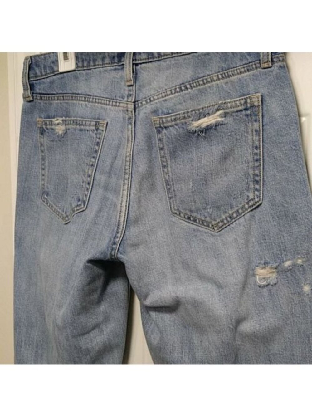 Gap Denim Best Girlfriend Distressed Jeans Size 26 Light Blue - Picture 13 of 13